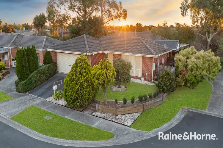 Main view of Homely house listing, 2 Roebourne Mews, Cranbourne East VIC 3977