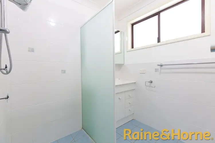 Sixth view of Homely semi-detached listing, 119 Third Avenue, Narromine NSW 2821