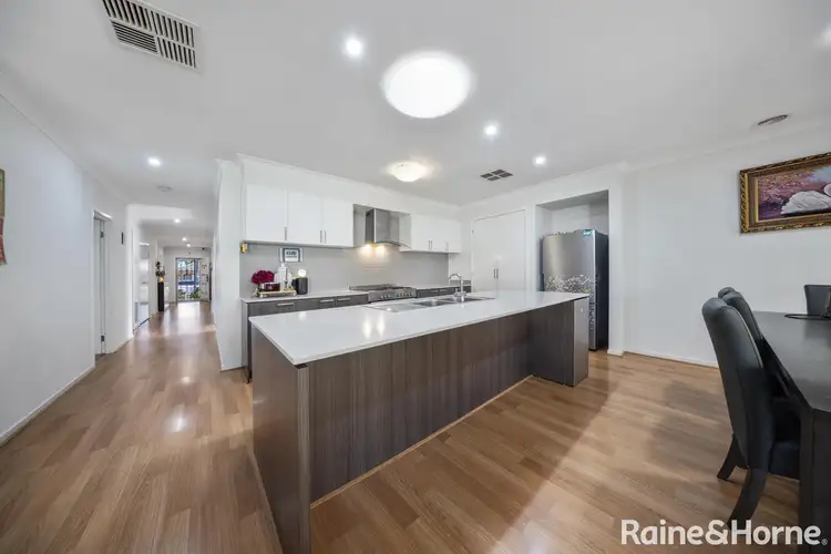 Fifth view of Homely house listing, 39 Barrington Circuit, Caroline Springs VIC 3023
