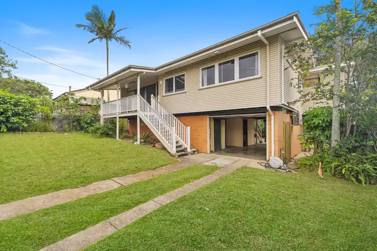7 Besson Street, Stafford Heights QLD 4053