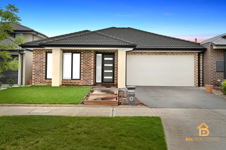 9 Wully Street, Thornhill Park VIC 3335