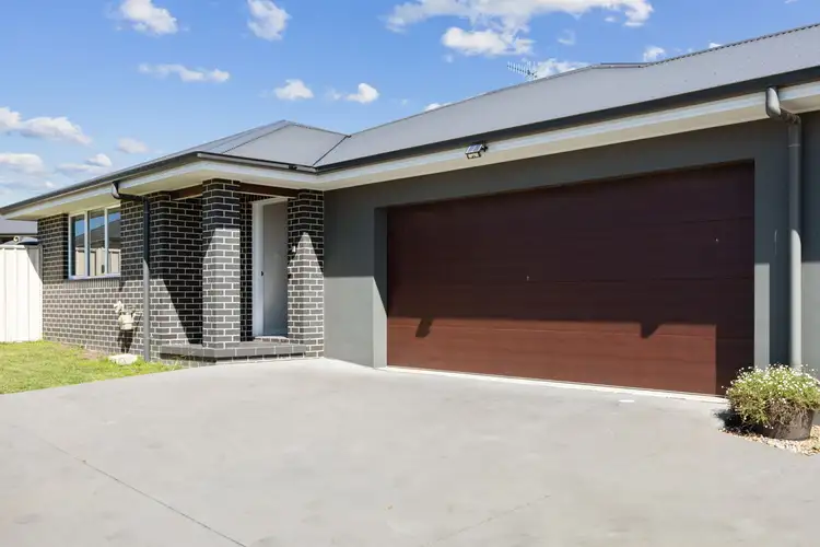 Main view of Homely house listing, 2/5 Lucas Close, Goulburn NSW 2580