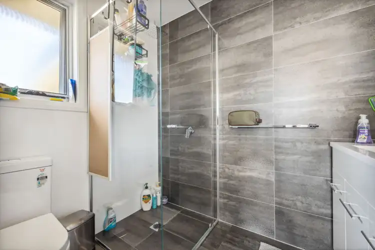 Fourth view of Homely house listing, 2/5 Lucas Close, Goulburn NSW 2580