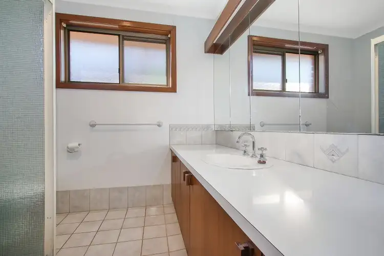 Seventh view of Homely house listing, 476 Laramee Dr, Lavington NSW 2641