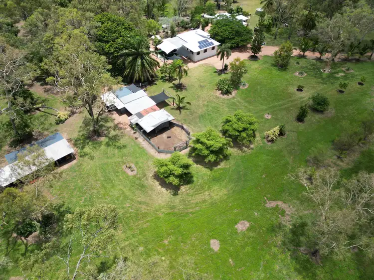 285 Riley Road, Cape Cleveland QLD 4810