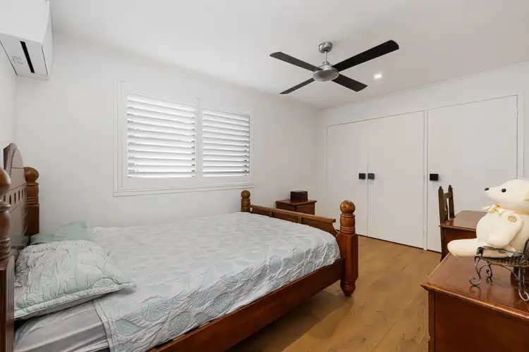 Sixth view of Homely unit listing, 5/26 Upper Gay Terrace, Kings Beach QLD 4551