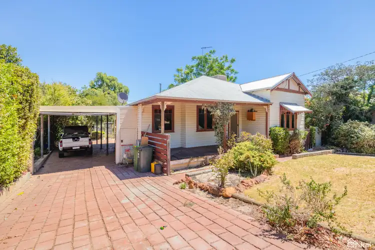 24 William Street, Armadale WA 6112