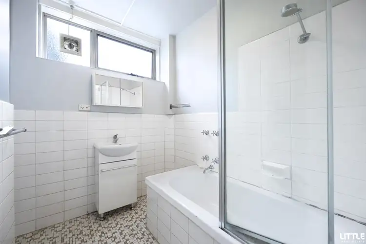 Sixth view of Homely apartment listing, 4/94 Lewisham Road North, Prahran VIC 3181
