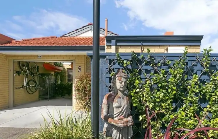 51/4 Bellion Drive, Hamilton Hill WA 6163