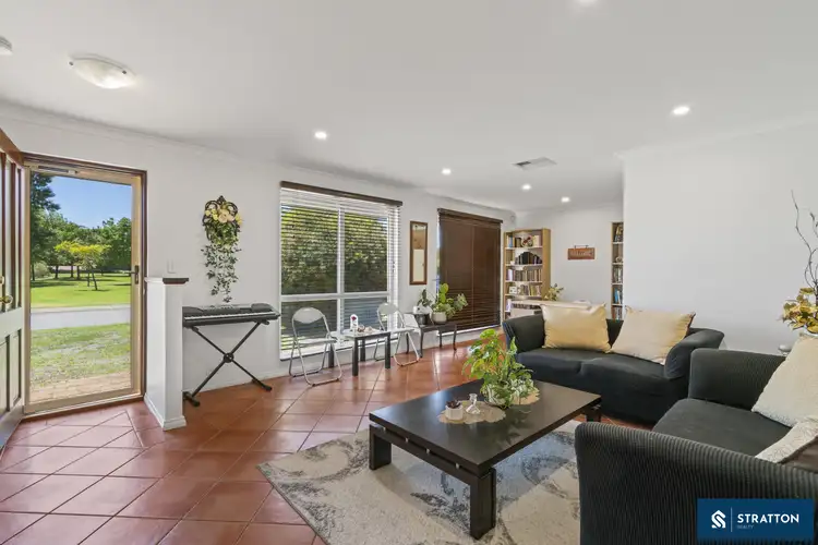 26 Turnbury Park Drive, Jandakot WA 6164