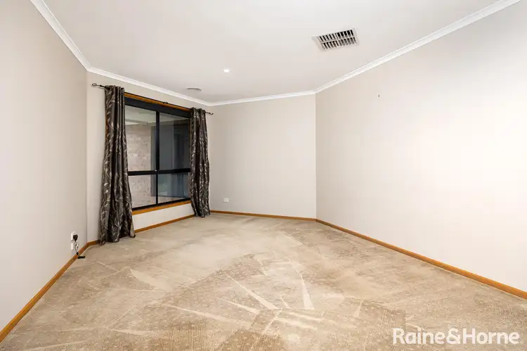 Sixth view of Homely house listing, 7 Brownlow Drive, Bourkelands NSW 2650