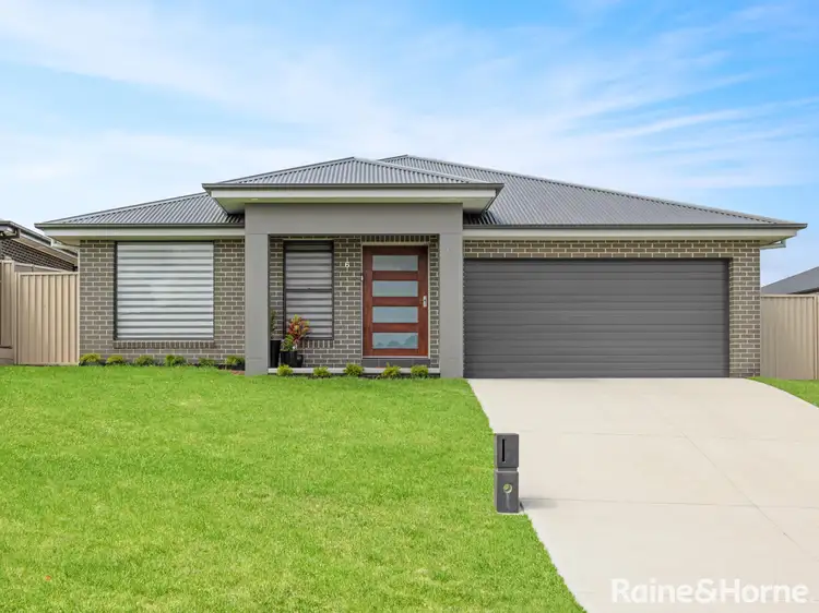 6 Burlington Rise