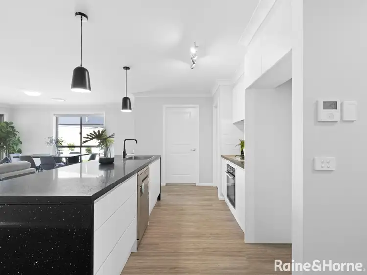 Fourth view of Homely house listing, 6 Burlington Rise, Kelso NSW 2795