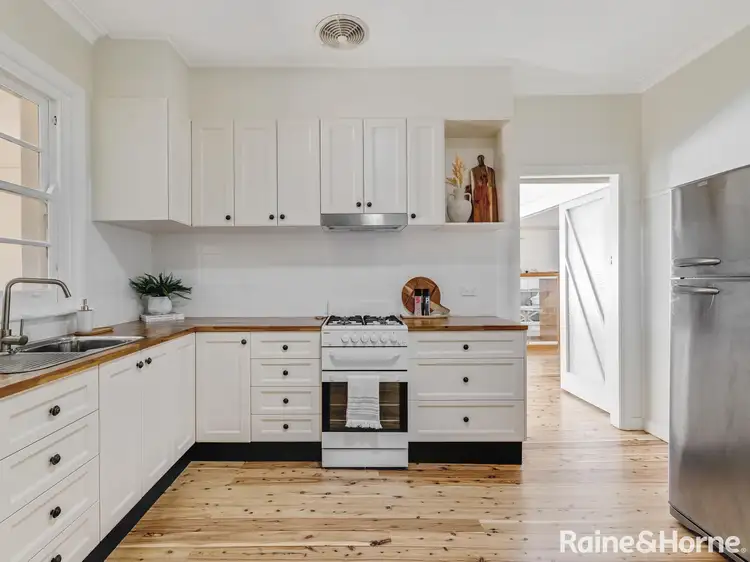 Fifth view of Homely house listing, 93 Mitre Street, West Bathurst NSW 2795