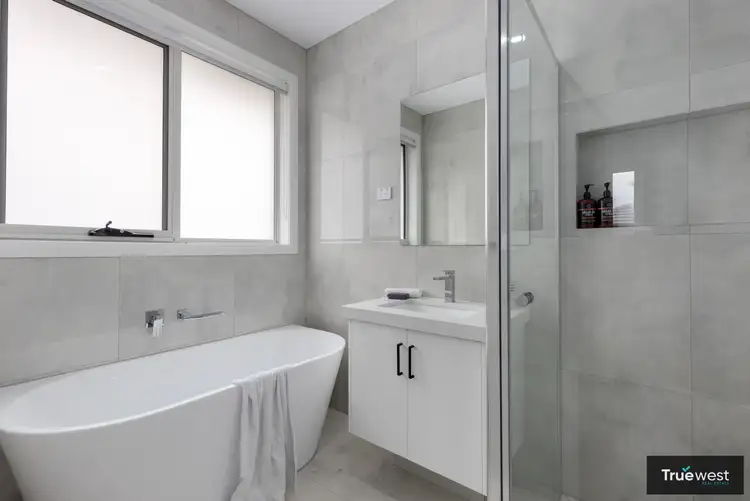 Fourth view of Homely house listing, 7 Tatarian Road, Sunbury VIC 3429