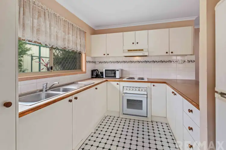 Second view of Homely house listing, 7/7A Copernicus Street, Wynnum West QLD 4178