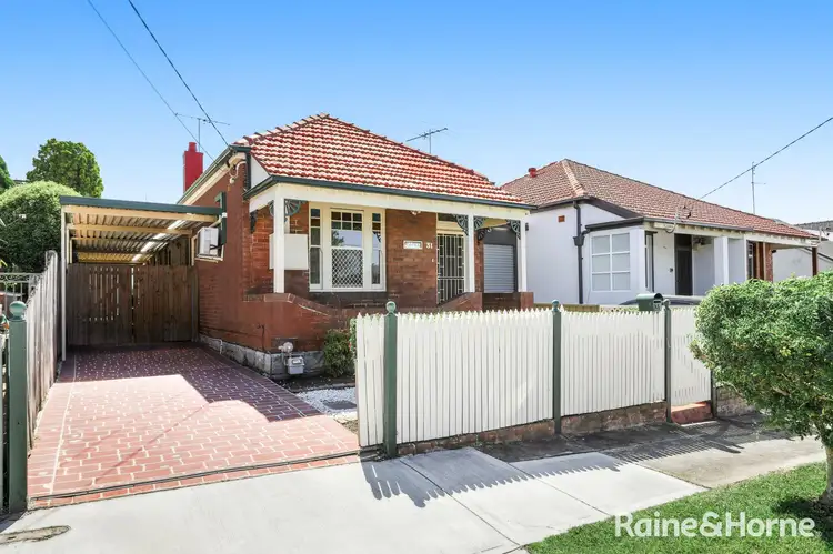 31 Gibbes Street, Banksia NSW 2216
