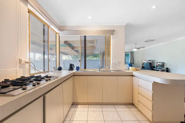 Sixth view of Homely house listing, 10 Piesse Place, Seville Grove WA 6112