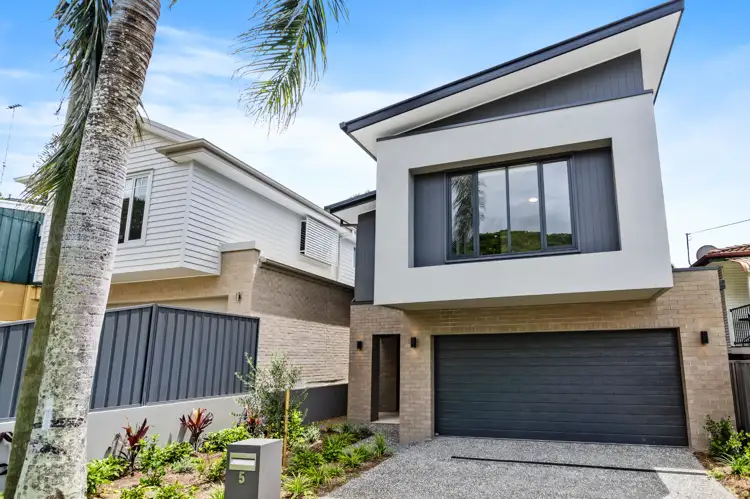 5 Crown Street, Wynnum QLD 4178