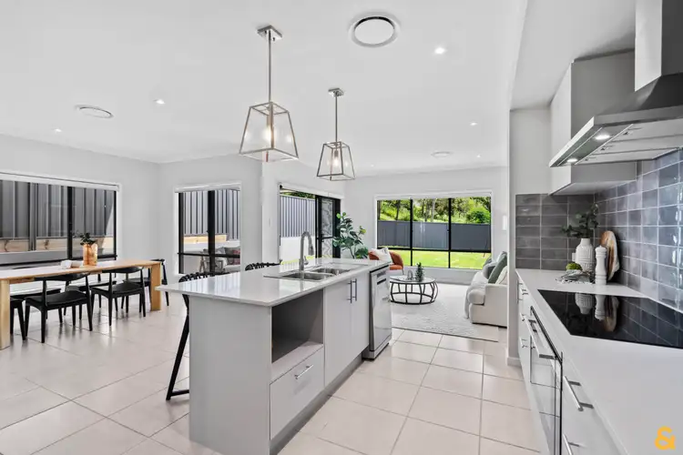 Fifth view of Homely house listing, 5 Crown Street, Wynnum QLD 4178