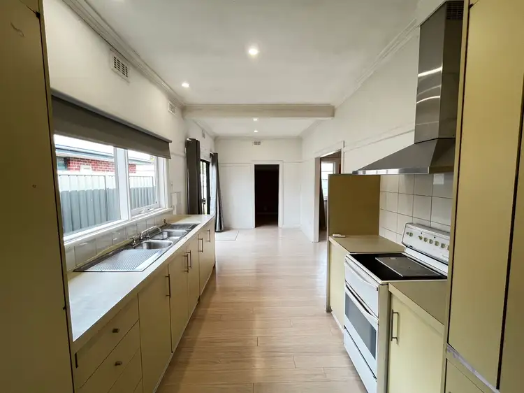 Fifth view of Homely house listing, 882 Waugh Road, North Albury NSW 2640