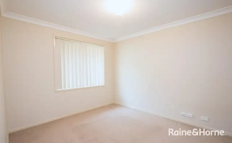 Fifth view of Homely house listing, 32 Carnarvon Circuit, East Maitland NSW 2323