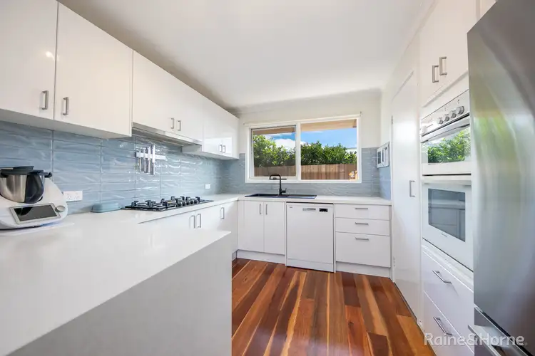 Fourth view of Homely house listing, 8 Scullin Court, Sunbury VIC 3429