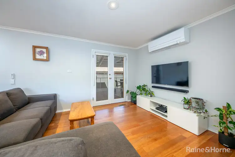 Sixth view of Homely house listing, 8 Scullin Court, Sunbury VIC 3429