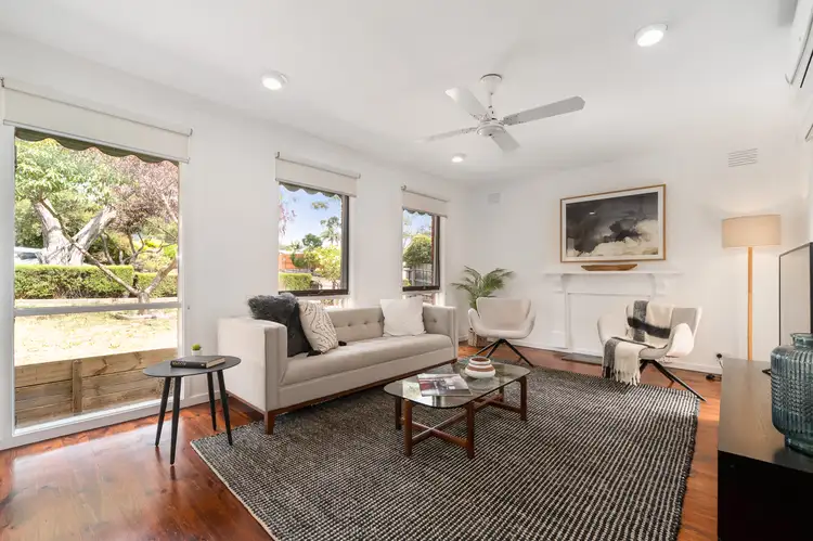Second view of Homely house listing, 27 Whitford Way, Frankston VIC 3199