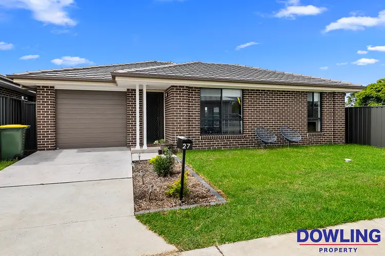 27 Correa Crescent, Raymond Terrace NSW 2324