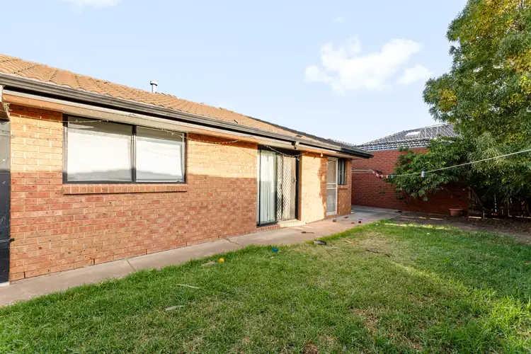 Sixth view of Homely house listing, 2/9 Adams Street, St Albans VIC 3021