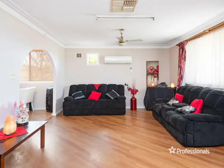 Third view of Homely house listing, 15E Hare Street, Mullingar WA 6430