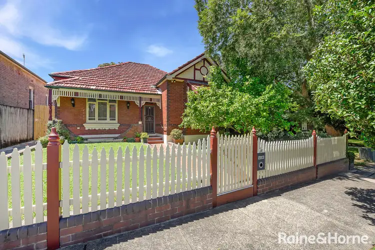 27 Challis Avenue