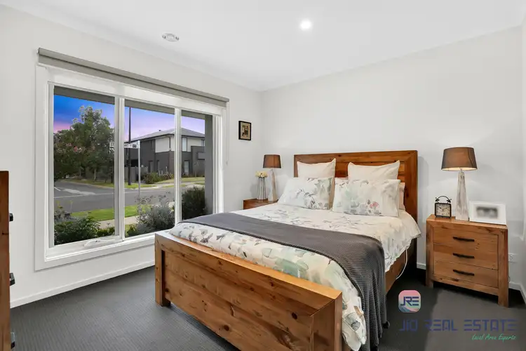 Sixth view of Homely house listing, 8 Stockport Crescent, Thornhill Park VIC 3335