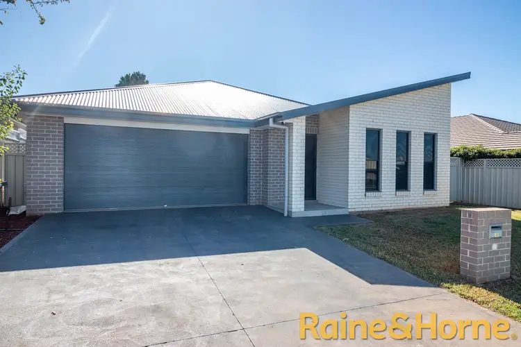 83 Champagne Drive, Dubbo NSW 2830