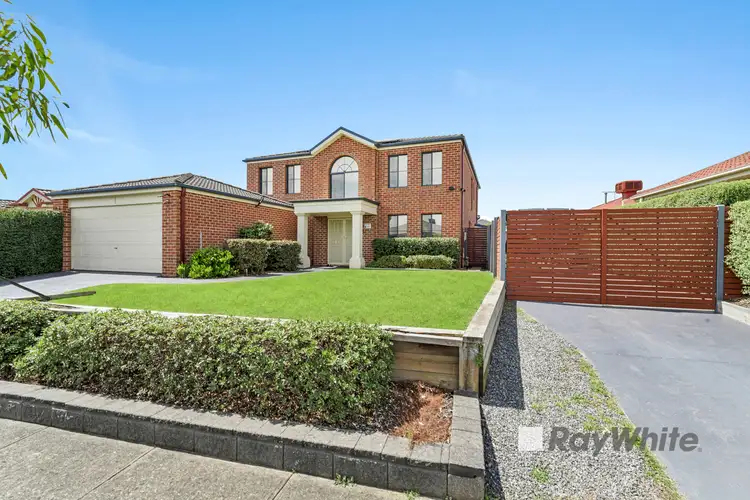 6 Silverstone Drive, Cranbourne VIC 3977