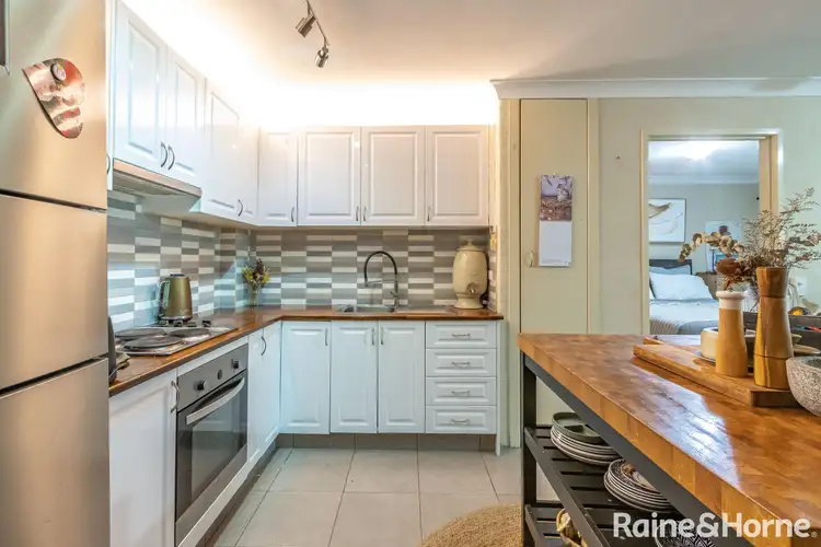 18/2 Rajah Road, Ocean Shores NSW 2483