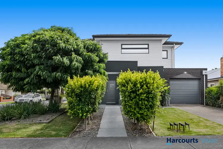 64 Teague Street, Niddrie VIC 3042