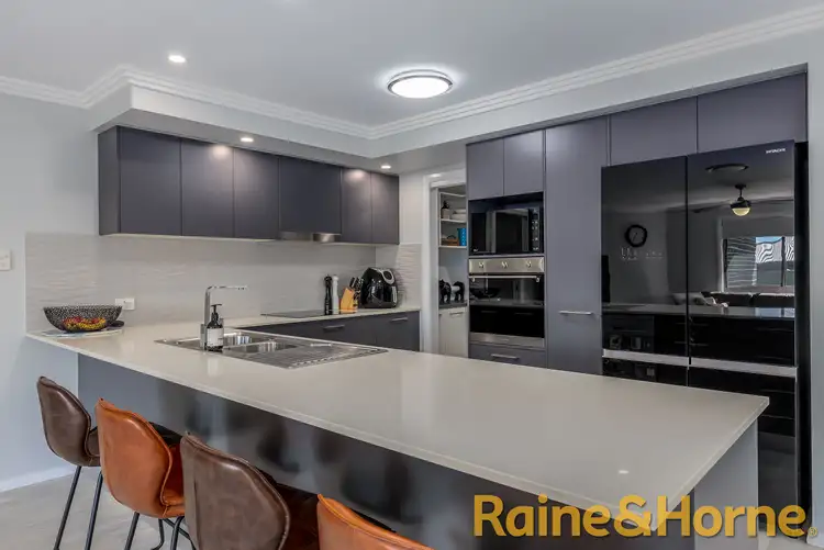 Second view of Homely house listing, 5 Wave Court, Dubbo NSW 2830