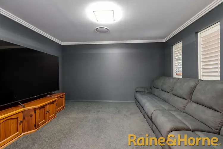 Sixth view of Homely house listing, 5 Wave Court, Dubbo NSW 2830