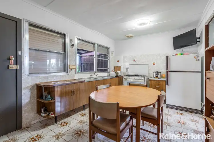 Fifth view of Homely house listing, 7 Waranga Crescent, Broadmeadows VIC 3047