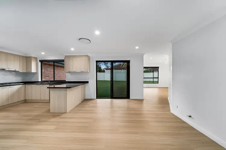 Sixth view of Homely house listing, 5 Salisbury Court, West Hoxton NSW 2171