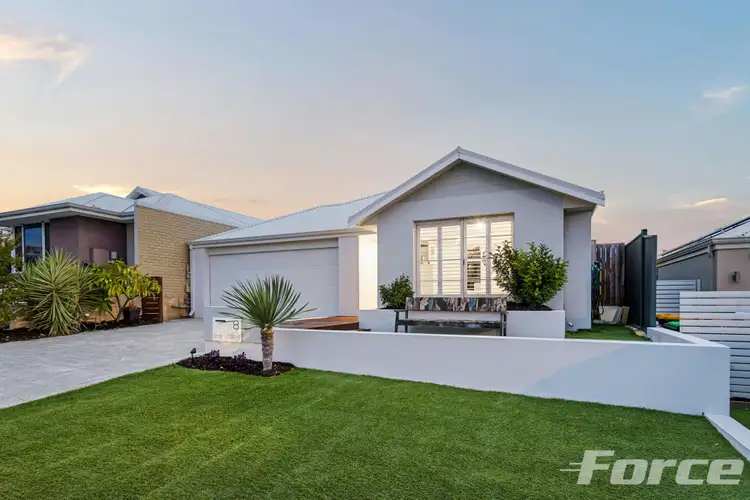 Second view of Homely house listing, 8 Cosmia Grove, Jindalee WA 6036