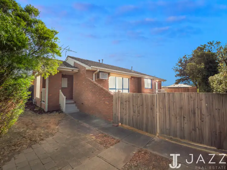 6 Gloucester Court, Werribee VIC 3030