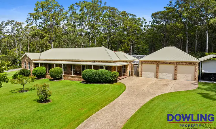 8 Federation Drive, Medowie NSW 2318