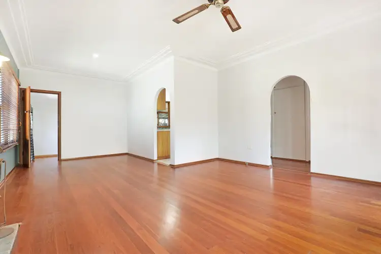 Sixth view of Homely house listing, 10 Ross Street, Wollongong NSW 2500