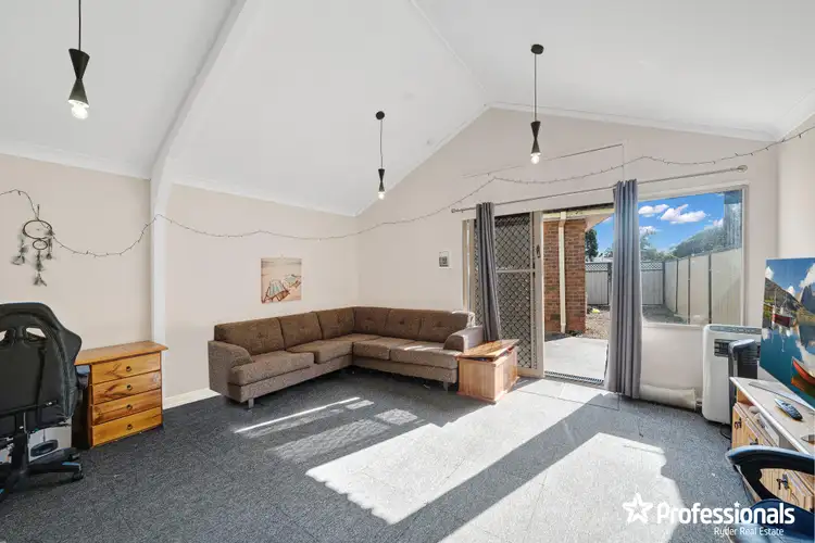 Third view of Homely house listing, 5 Patricia Place, Melton West VIC 3337
