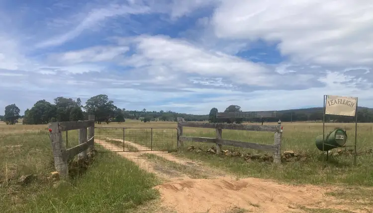 "Leafleigh" 1848 Gamble Creek Road