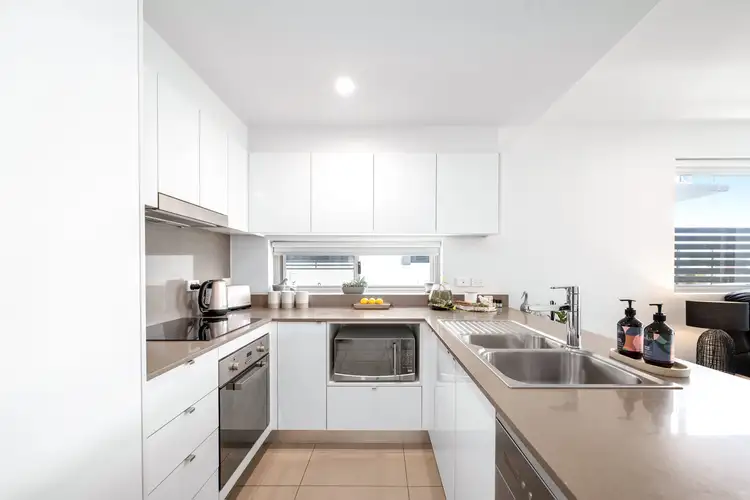 Second view of Homely unit listing, 12/1049 Wynnum Road, Cannon Hill QLD 4170