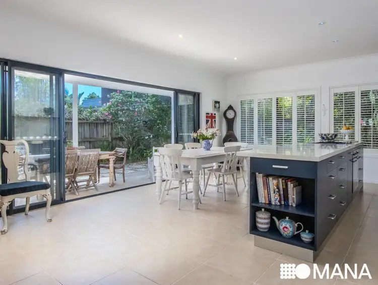 1/9 Boondoon Crescent, Ocean Shores NSW 2483